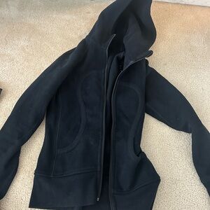 LULULEMON FULL ZIP SCUBA